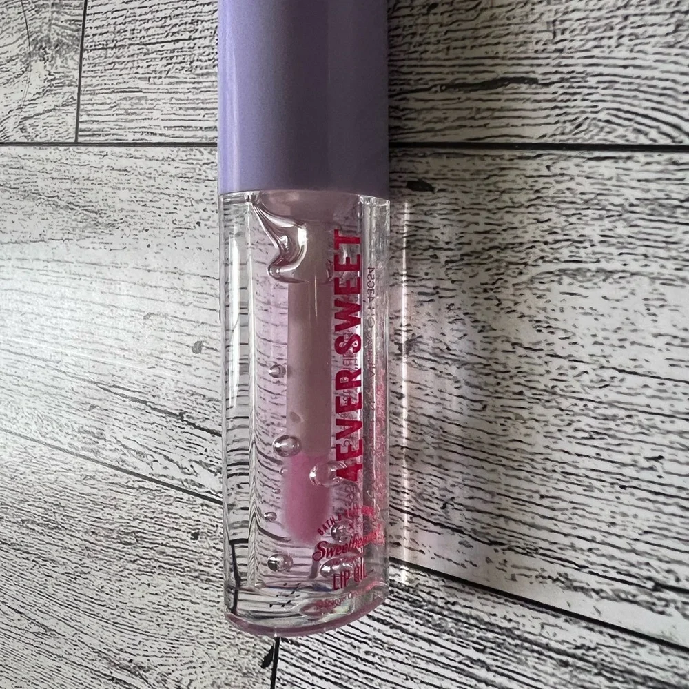 Bath & Body 4EVER SWEET Lip Oil- Clear